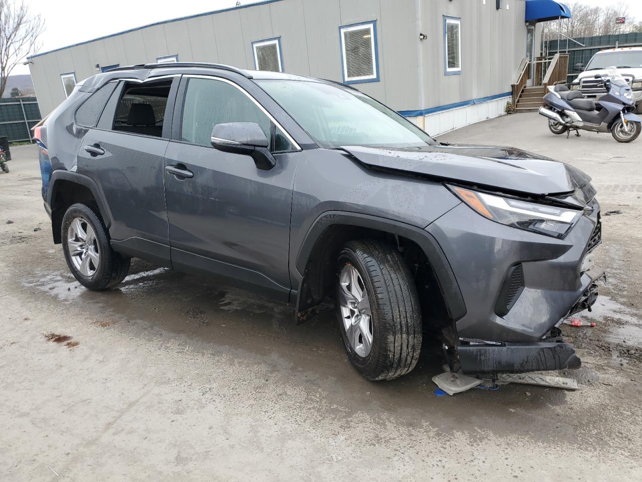 2023 TOYOTA RAV4 XLE VIN:2T3P1RFV0PC332272