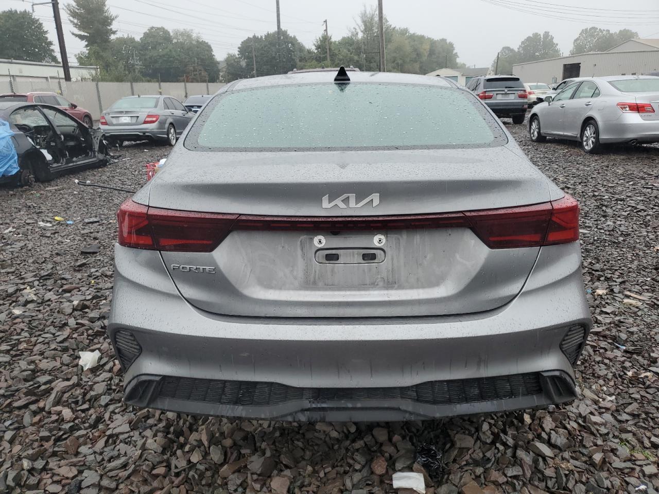2024 KIA FORTE LX VIN:3KPF24AD8RE707770
