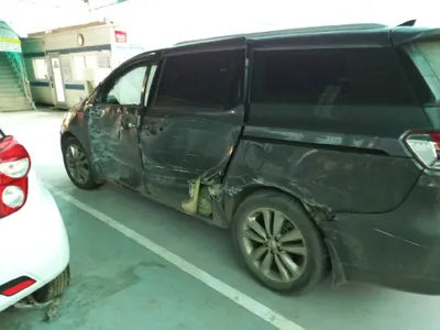 2017 Kia Carnival KNAMC81ABJS368059 VIN:KNAMC81ABJS368059