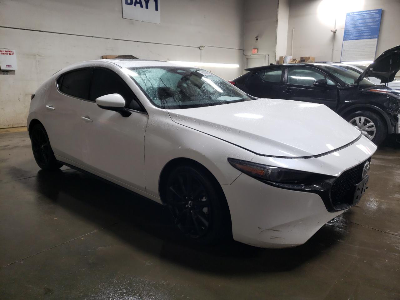 2024 MAZDA 3 PREMIUM VIN:JM1BPAMM2R1707163