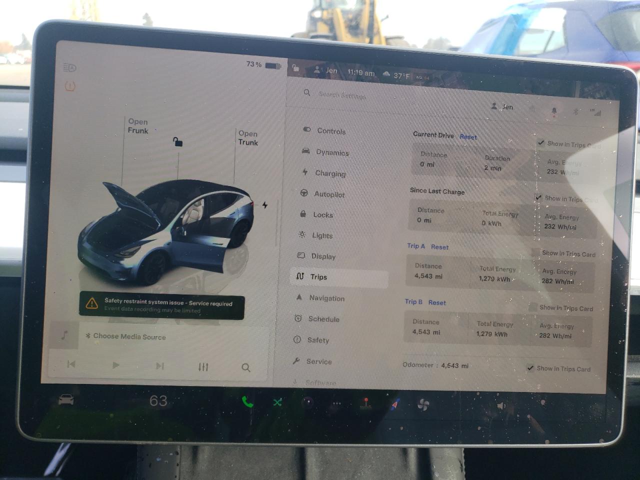 2024 TESLA MODEL Y  VIN:7SAYGAEE7RF077443