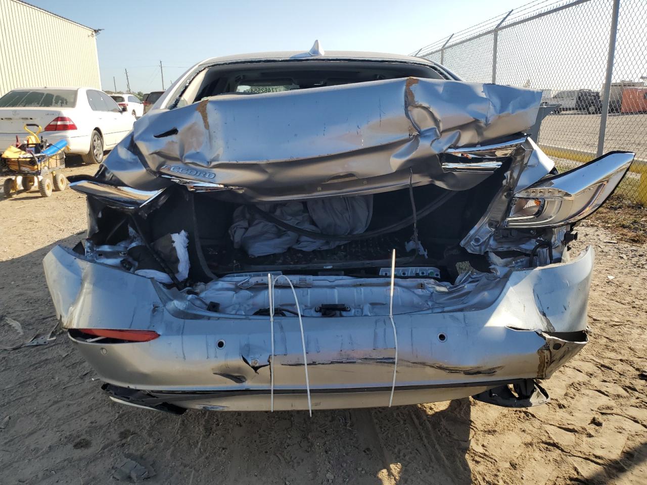 2022 HONDA ACCORD EXL VIN:1HGCV1F50NA062007