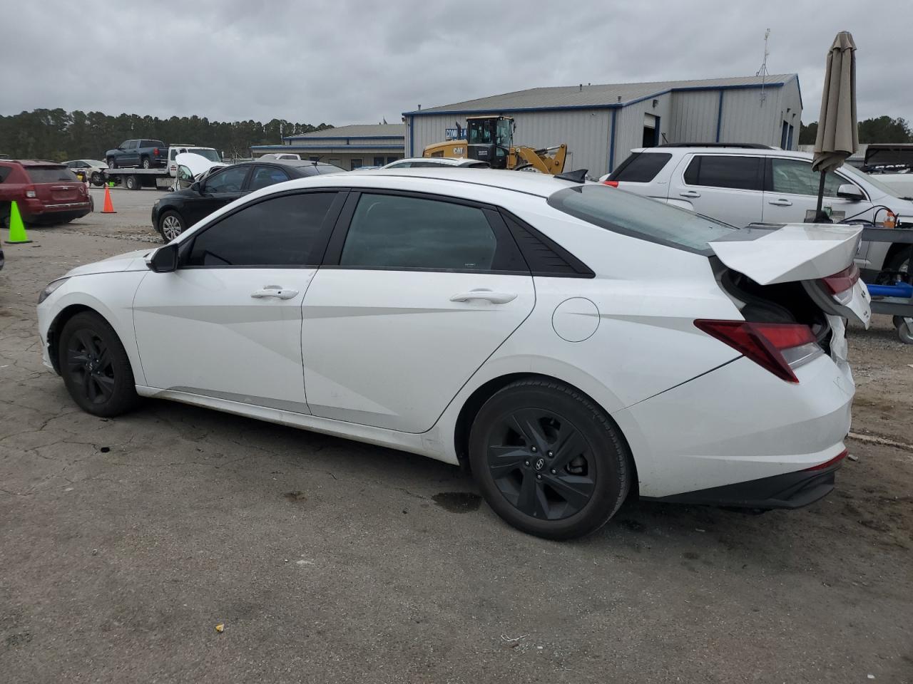 2023 HYUNDAI ELANTRA SEL VIN:5NPLM4AG5PH112892