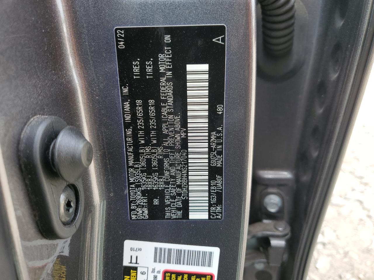 2022 TOYOTA HIGHLANDER XLE VIN:5TDHZRBH4NS217040