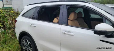 2022 Kia Sorento KNARH81GBNA067649 VIN:KNARH81GBNA067649