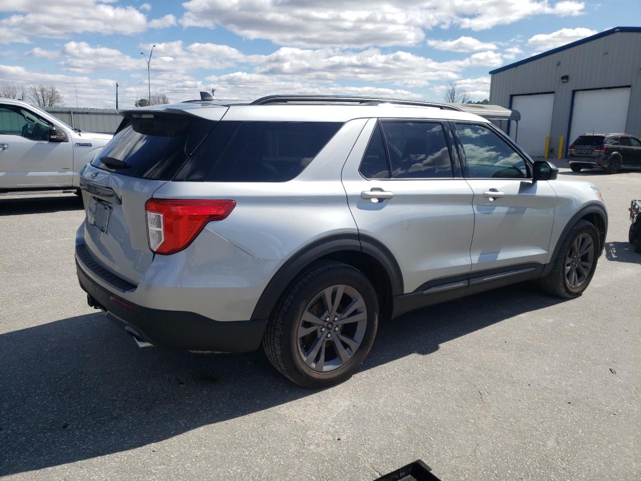 2023 FORD EXPLORER XLT VIN:1FMSK7DH7PGB08172