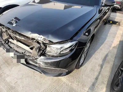 2019 Mercedes-Benz E 300 WDDZF4KB4KA663070 VIN:WDDZF4KB4KA663070