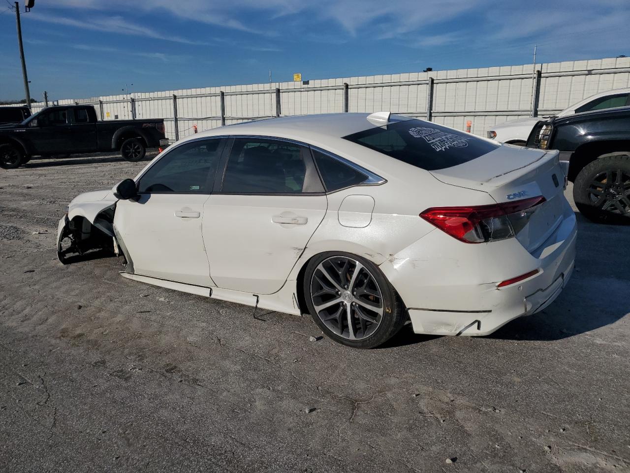 2024 HONDA CIVIC TOURING VIN:2HGFE1F90RH306102