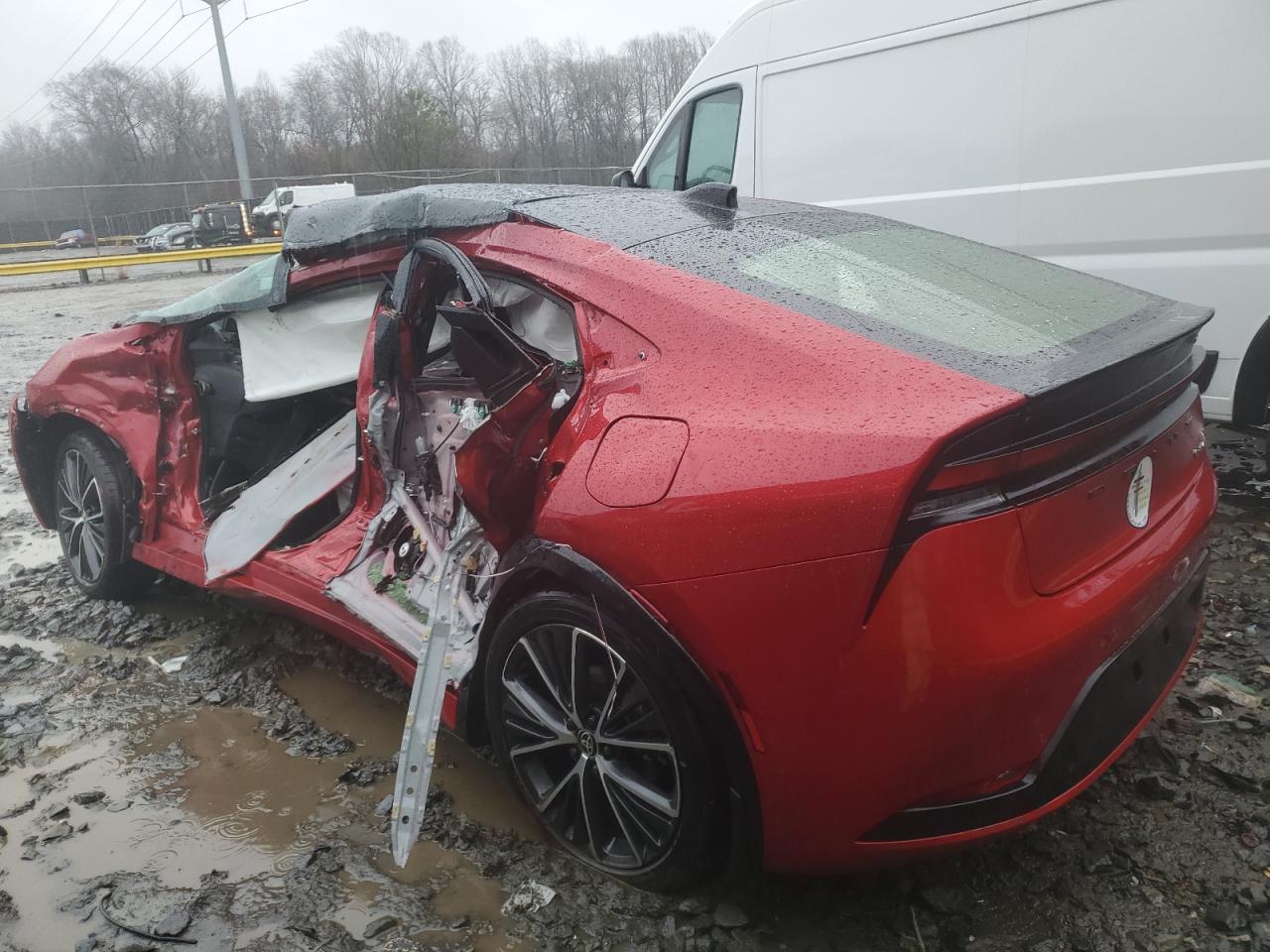 2024 TOYOTA PRIUS LE VIN:JTDADABU7R3011815