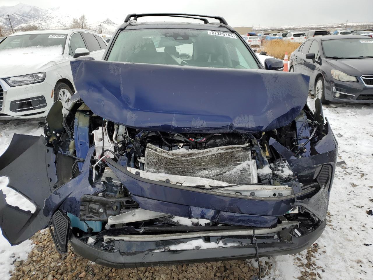 2022 TOYOTA RAV4 XLE VIN:4T3RWRFVXNU065356