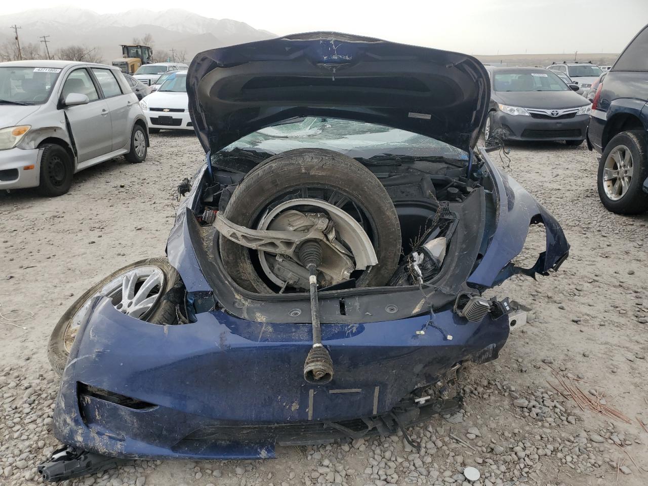2023 TESLA MODEL Y  VIN:7SAYGDEE7PF946573