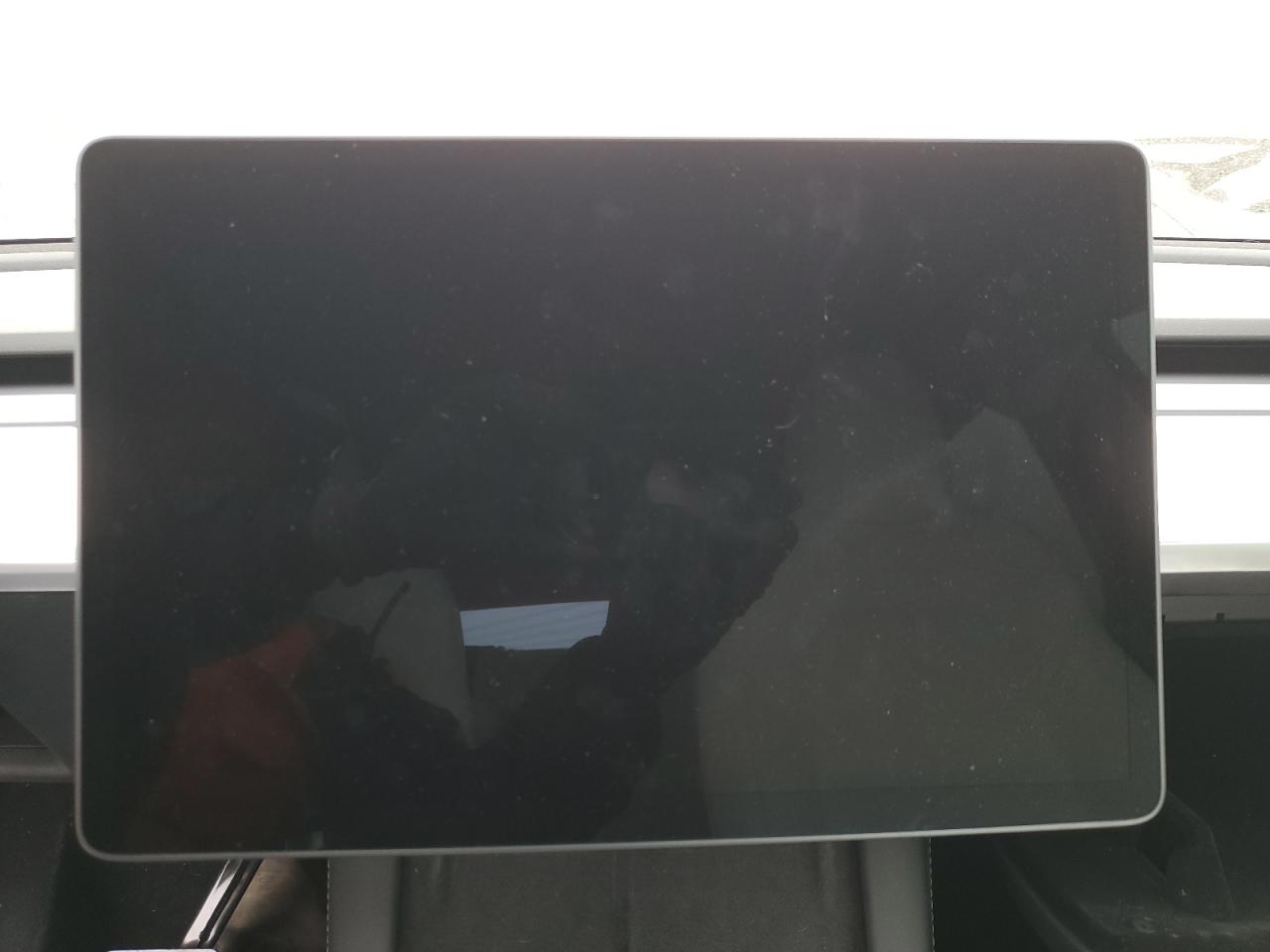 2022 TESLA MODEL Y  VIN:7SAYGDEE3NF439201
