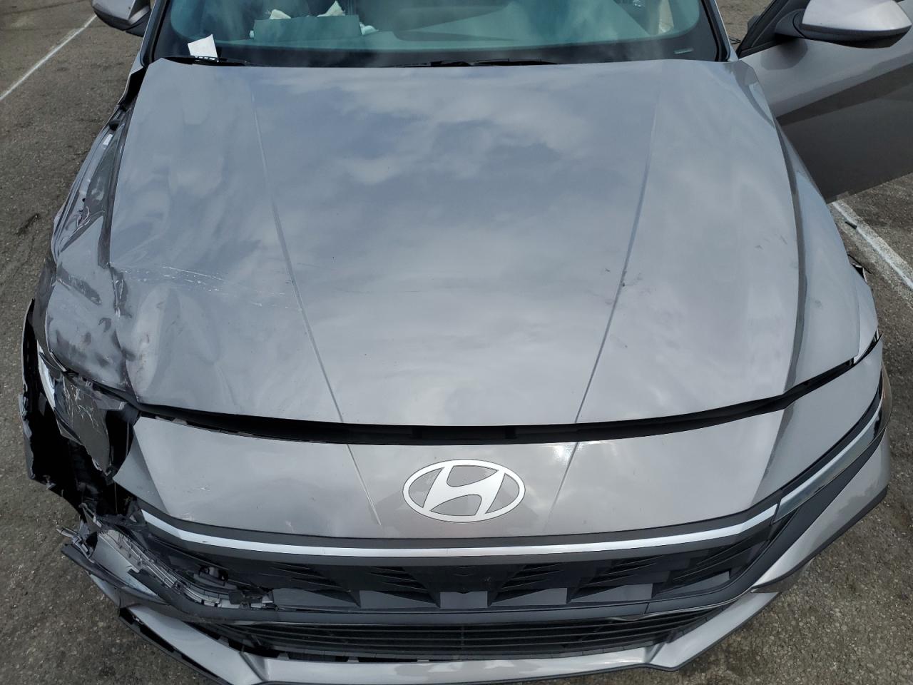 2024 HYUNDAI ELANTRA SEL VIN:KMHLM4DG1RU758379