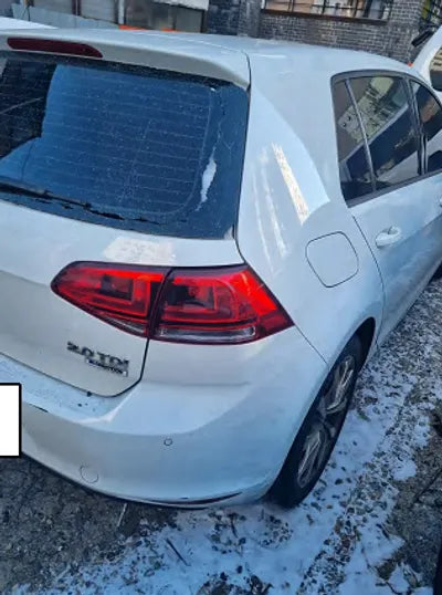 2016 Volkswagen Golf WVWZZZAUZGW045638 VIN:WVWZZZAUZGW045638