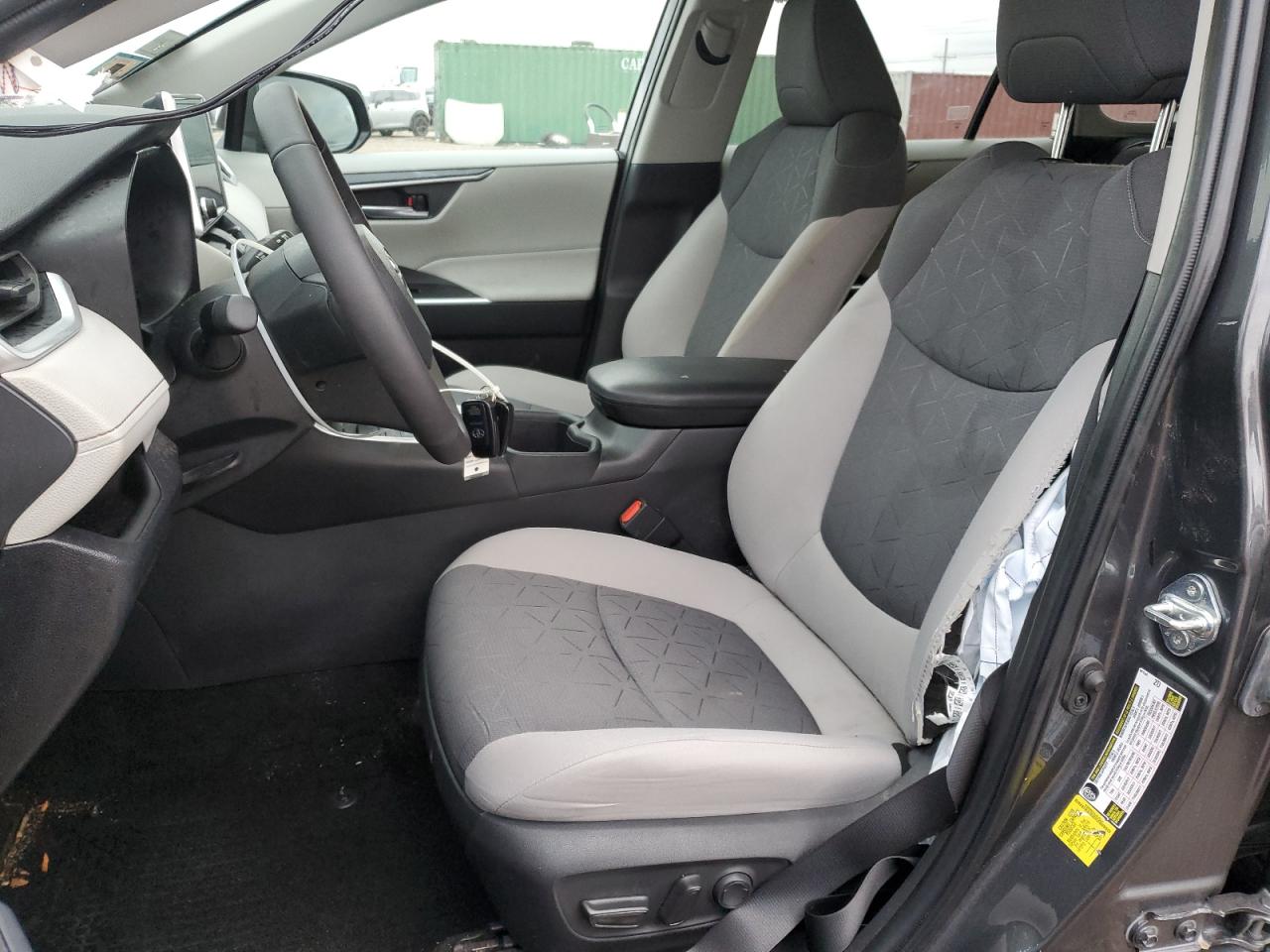 2024 TOYOTA RAV4 XLE VIN:2T3P1RFV6RW408918