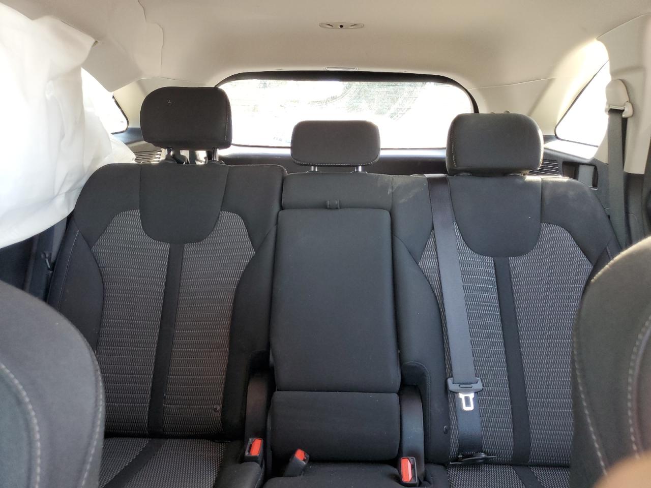 2022 KIA SORENTO LX VIN:5XYRGDLC3NG103219