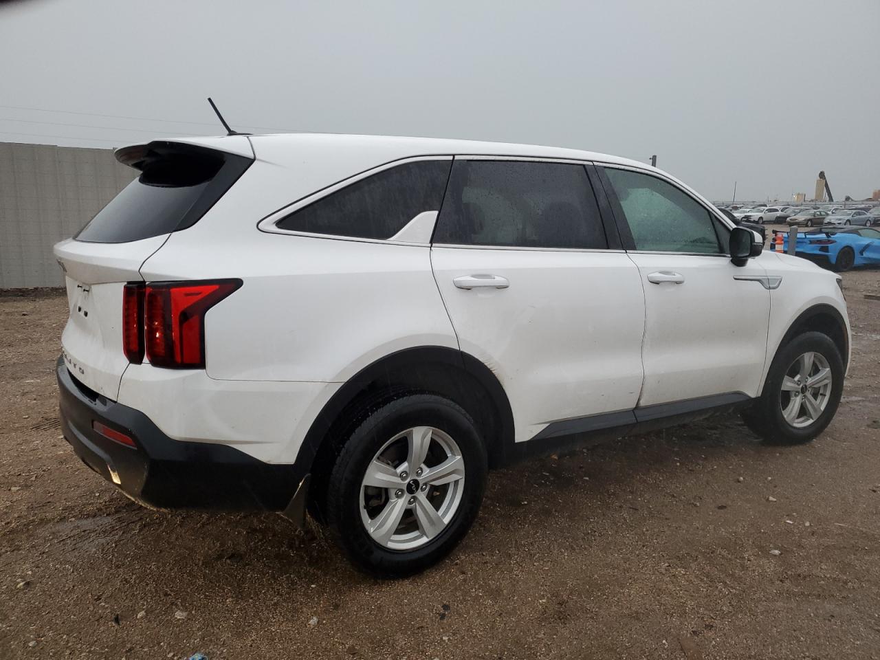 2022 KIA SORENTO LX VIN:5XYRGDLC5NG162255
