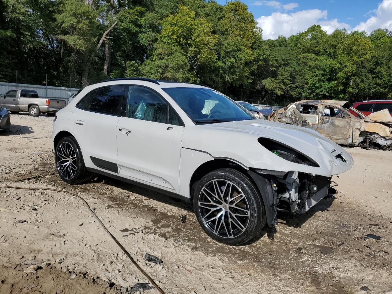 2023 PORSCHE MACAN BASE VIN:WP1AA2A57PLB10221