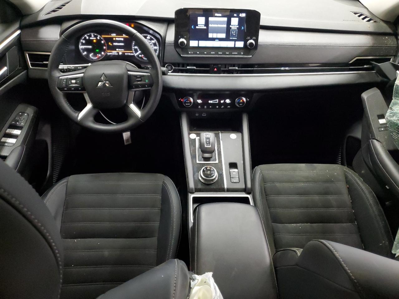 2024 MITSUBISHI OUTLANDER SE VIN:JA4J3VA8XRZ068046