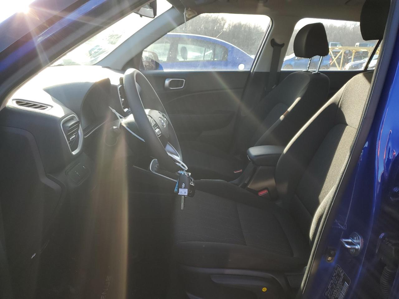 2023 HYUNDAI VENUE SE VIN:KMHRB8A34PU235072