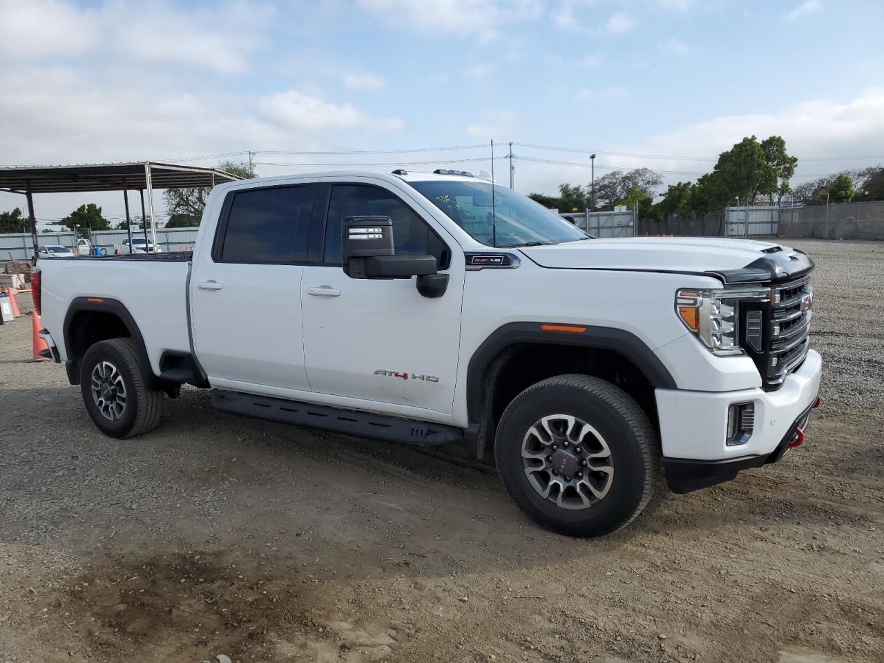 2022 GMC SIERRA K3500 AT4 VIN:1GT49VE77NF244999