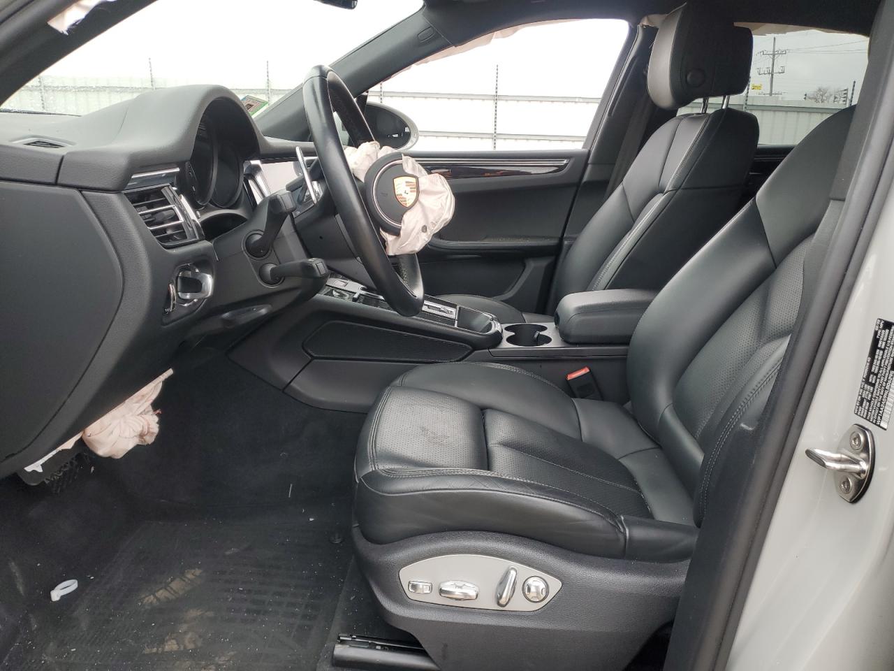 2022 PORSCHE MACAN  VIN:WP1AA2A59NLB06295