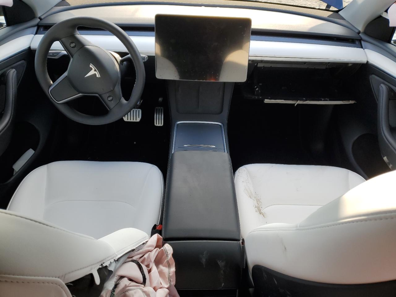 2024 TESLA MODEL Y  VIN:7SAYGDEF4RF026492