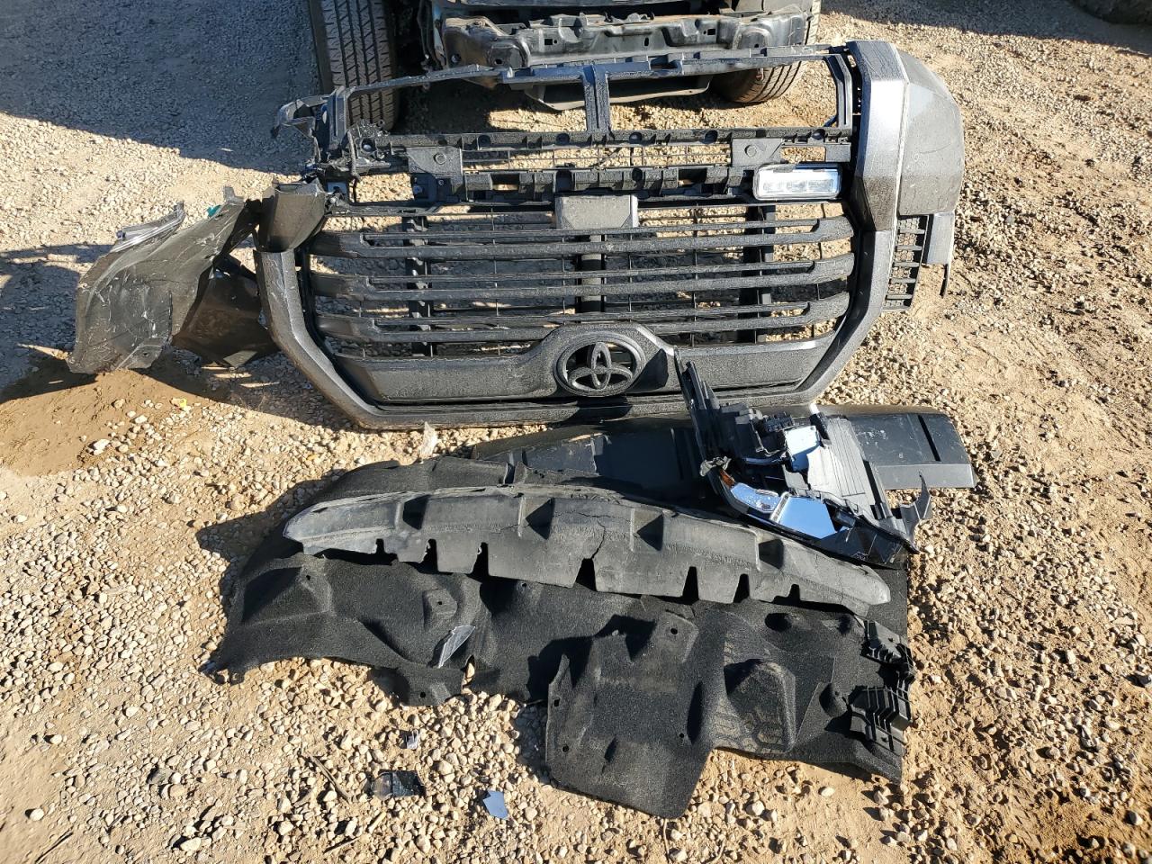 2024 TOYOTA TUNDRA CREWMAX SR VIN:5TFLA5DB4RX223715