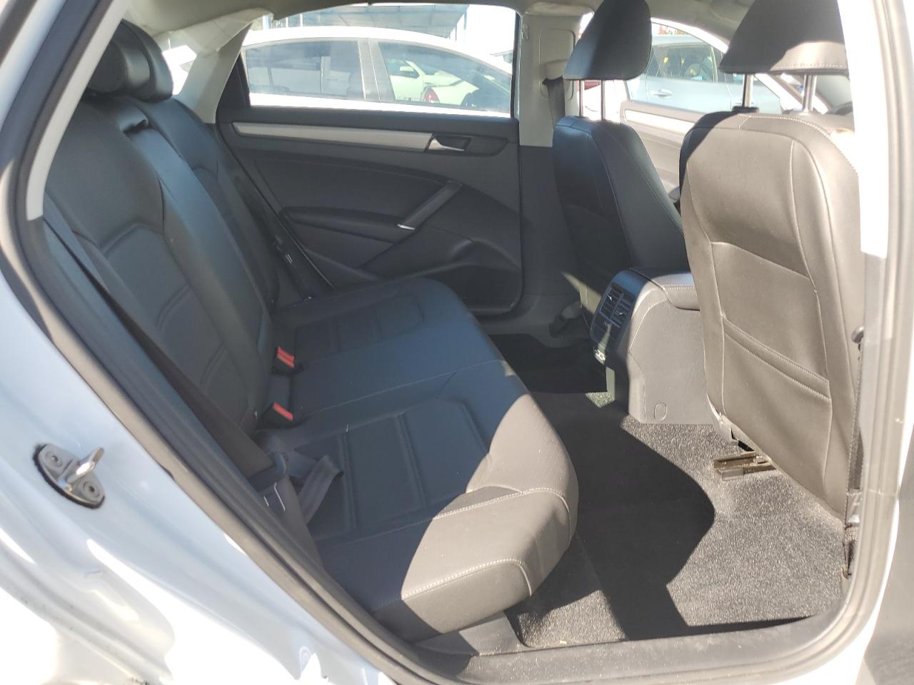 2022 VOLKSWAGEN PASSAT SE VIN:1VWSA7A32NC001208