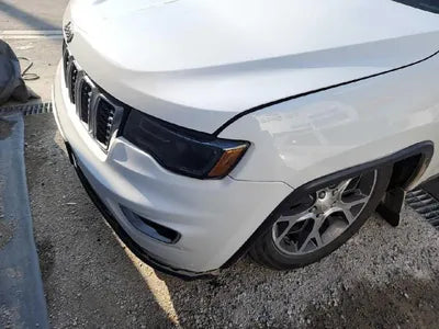 2019 Jeep Grand Cherokee 1C4RJFBG4KC666393 VIN:1C4RJFBG4KC666393