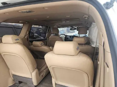2014 Kia Carnival VIN: