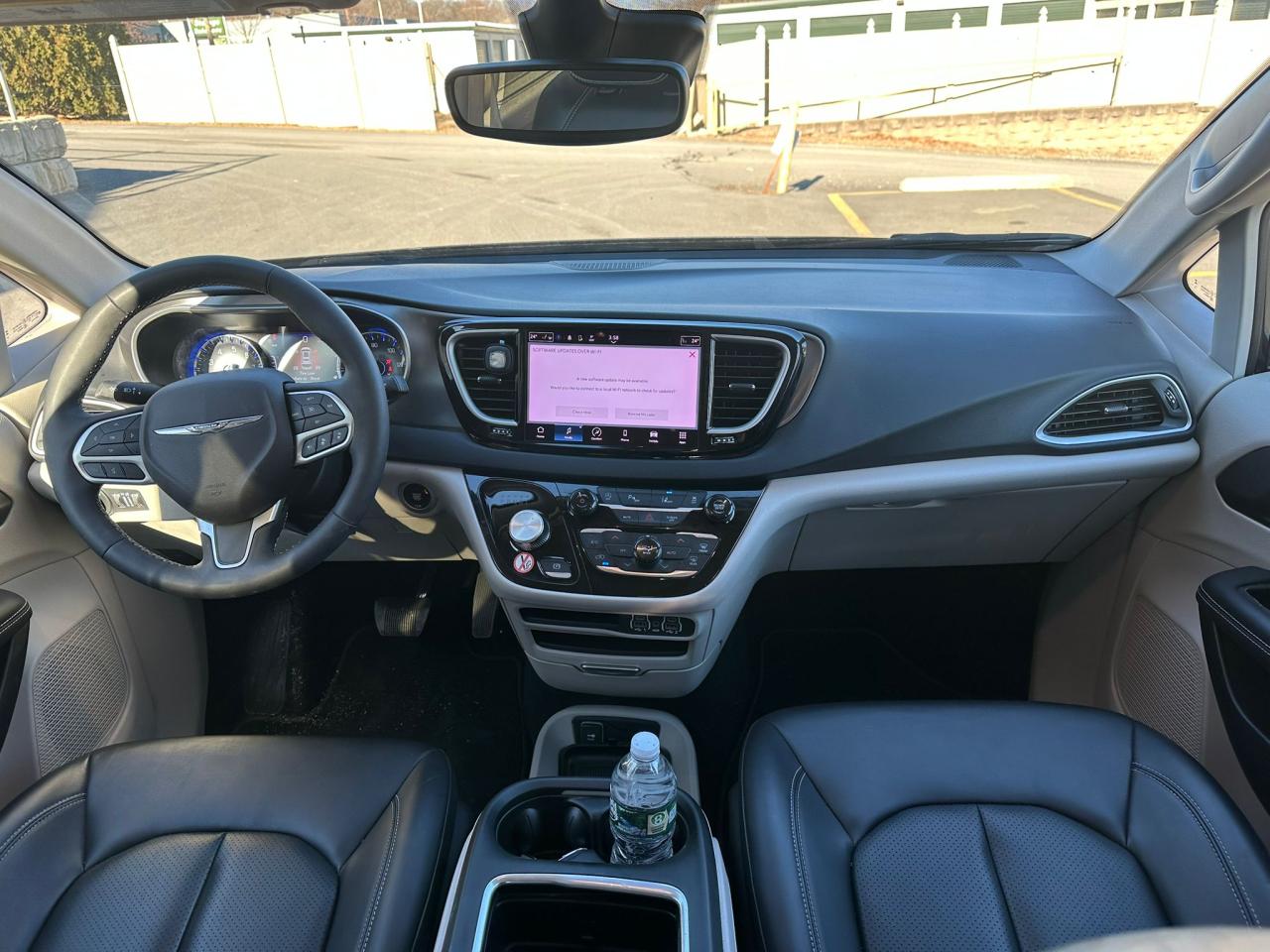 2024 CHRYSLER PACIFICA TOURING L VIN:2C4RC1BG7RR101683