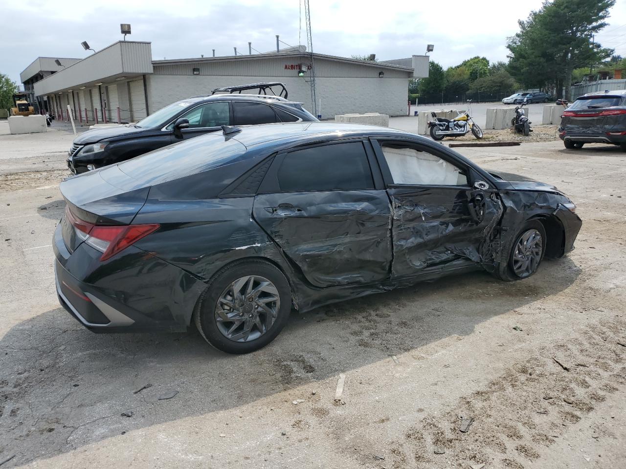 2024 HYUNDAI ELANTRA SEL VIN:KMHLM4DG4RU713470