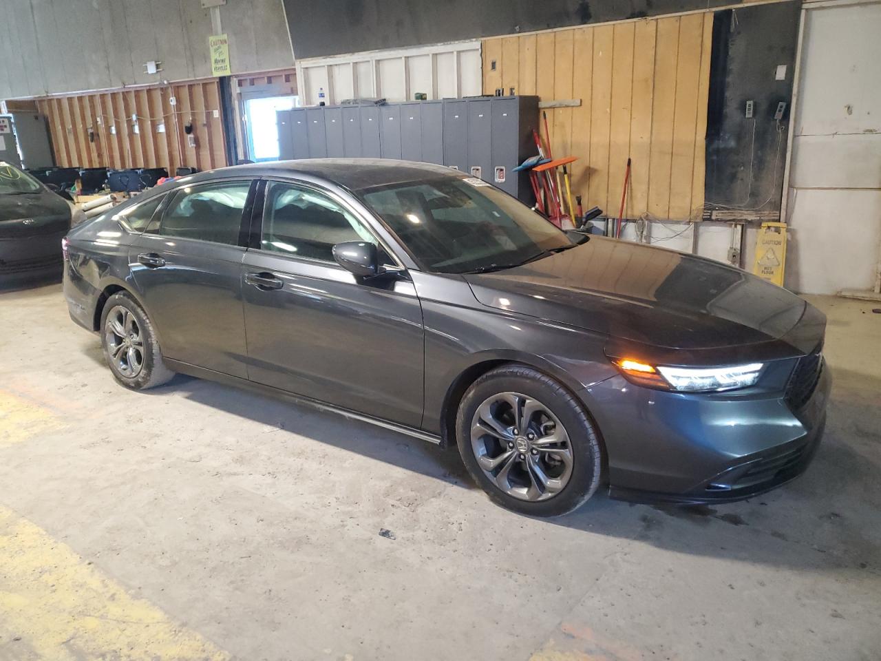 2023 HONDA ACCORD EX VIN:1HGCY1F33PA018219