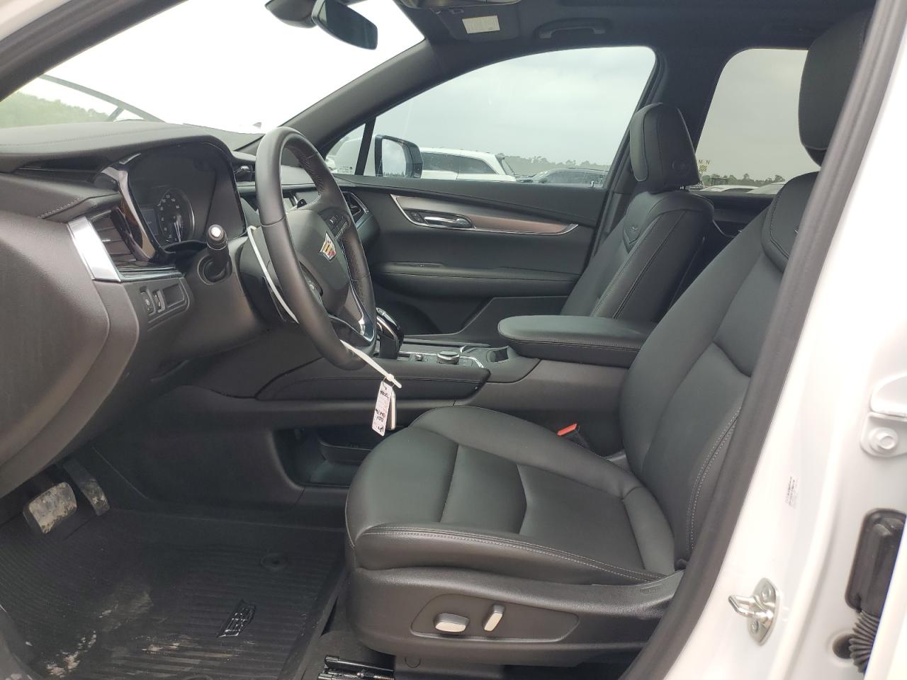 2024 CADILLAC XT6 LUXURY VIN:1GYKPAR47RZ720446