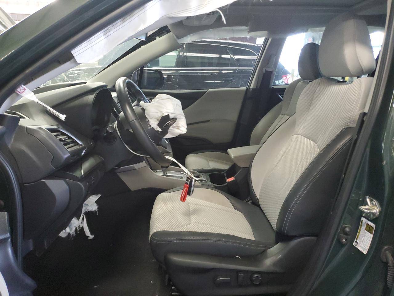 2022 SUBARU FORESTER PREMIUM VIN:JF2SKADC5NH464585