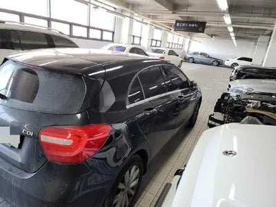 2015 Mercedes-Benz A 180 WDDBF1CB7FJ344203 VIN:WDDBF1CB7FJ344203