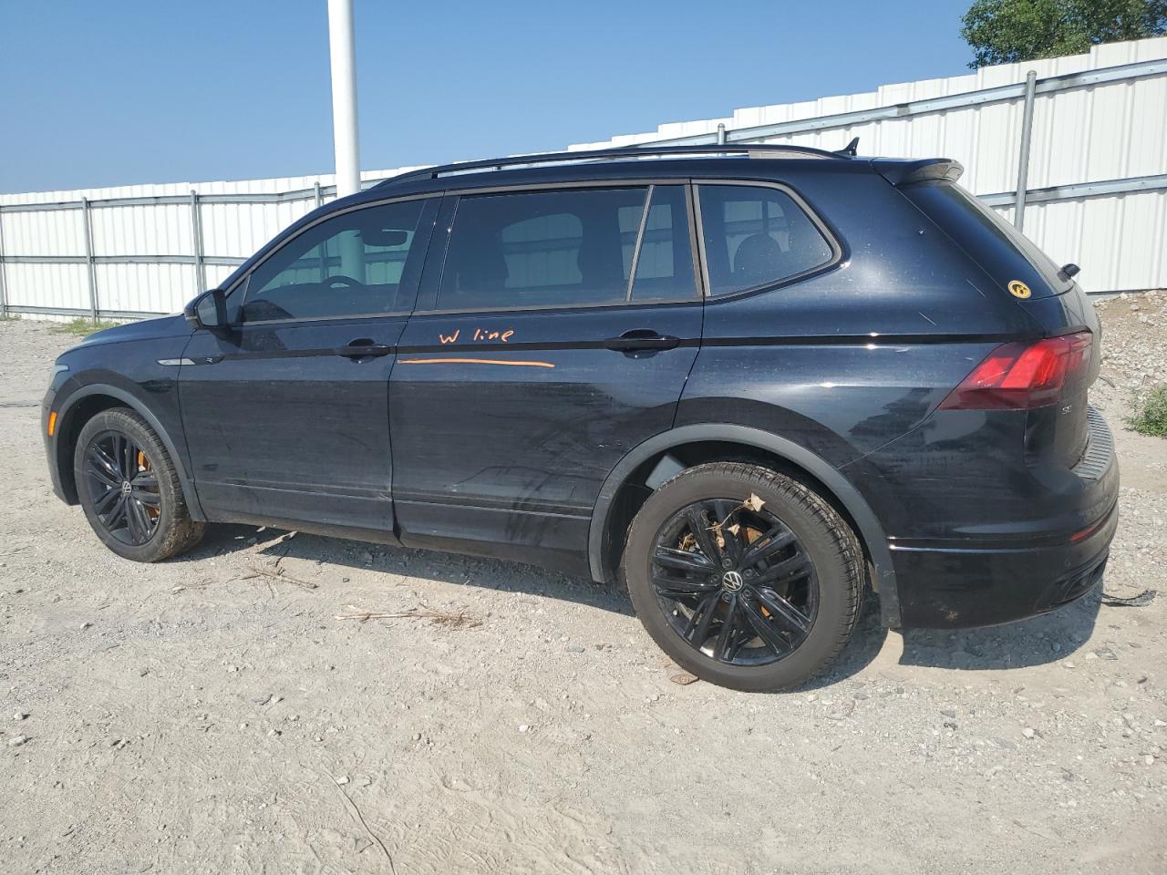 2022 VOLKSWAGEN TIGUAN SE R-LINE BLACK VIN:3VV8B7AX7NM062342