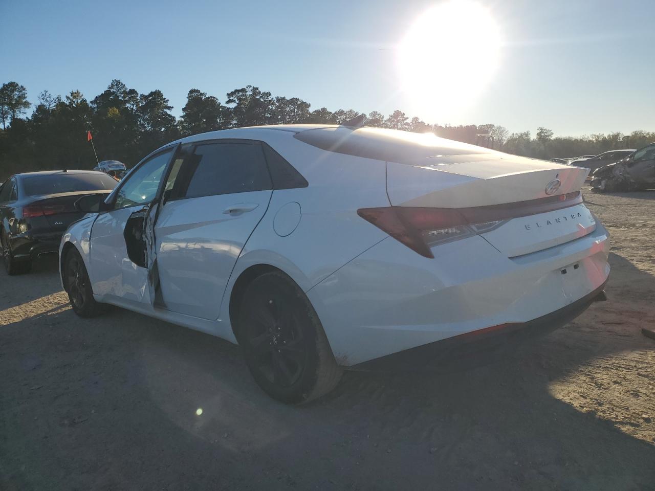 2022 HYUNDAI ELANTRA SEL VIN:5NPLM4AG6NH070262
