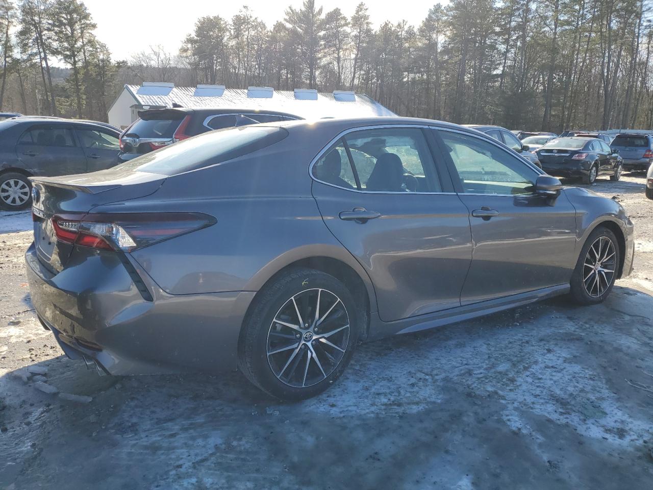 2024 TOYOTA CAMRY SE NIGHT SHADE VIN:4T1G11AK9RU194692