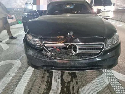 2016 Mercedes-Benz E 220 VIN: