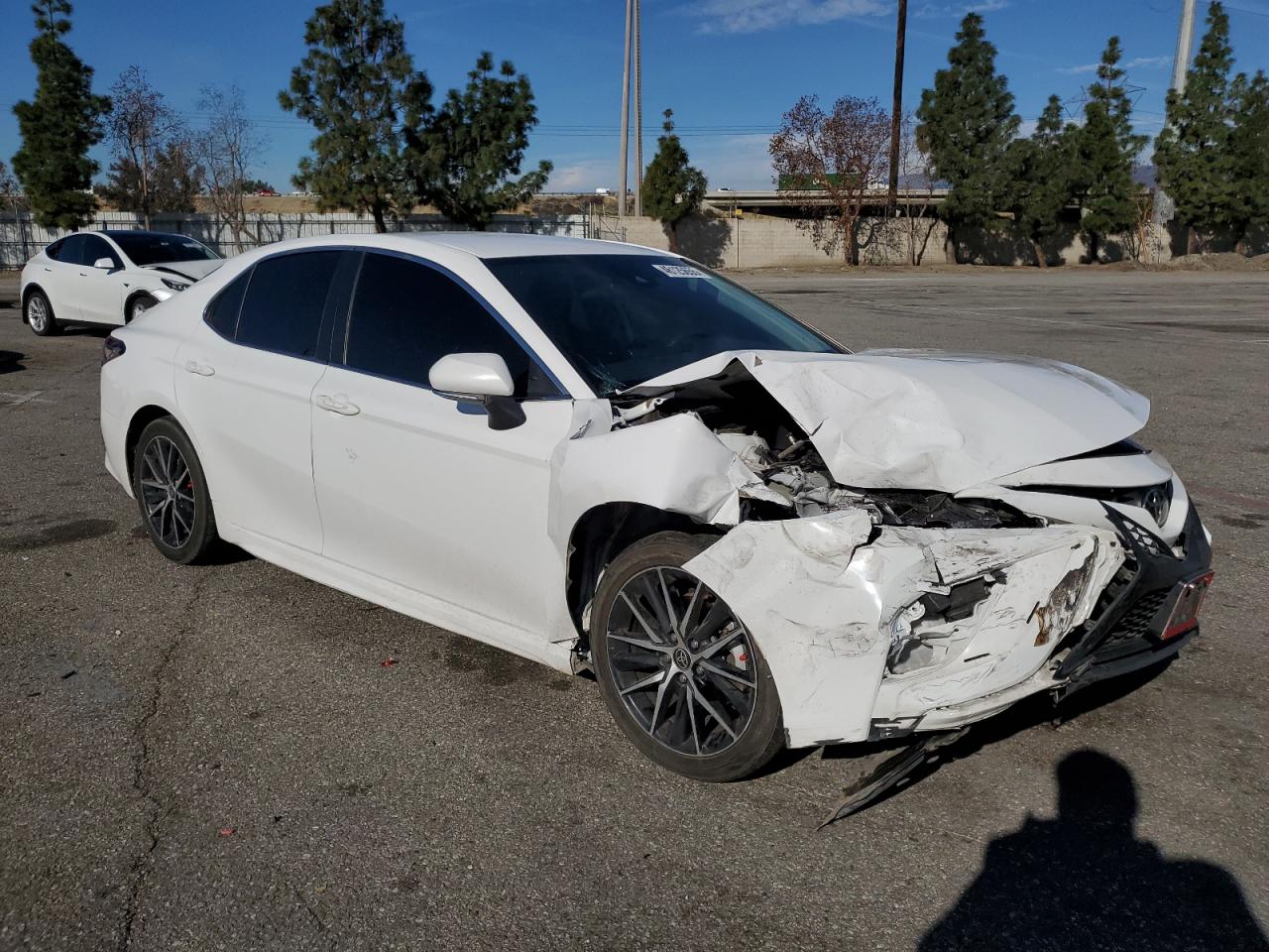 2022 TOYOTA CAMRY SE VIN:4T1G11AK7NU640736