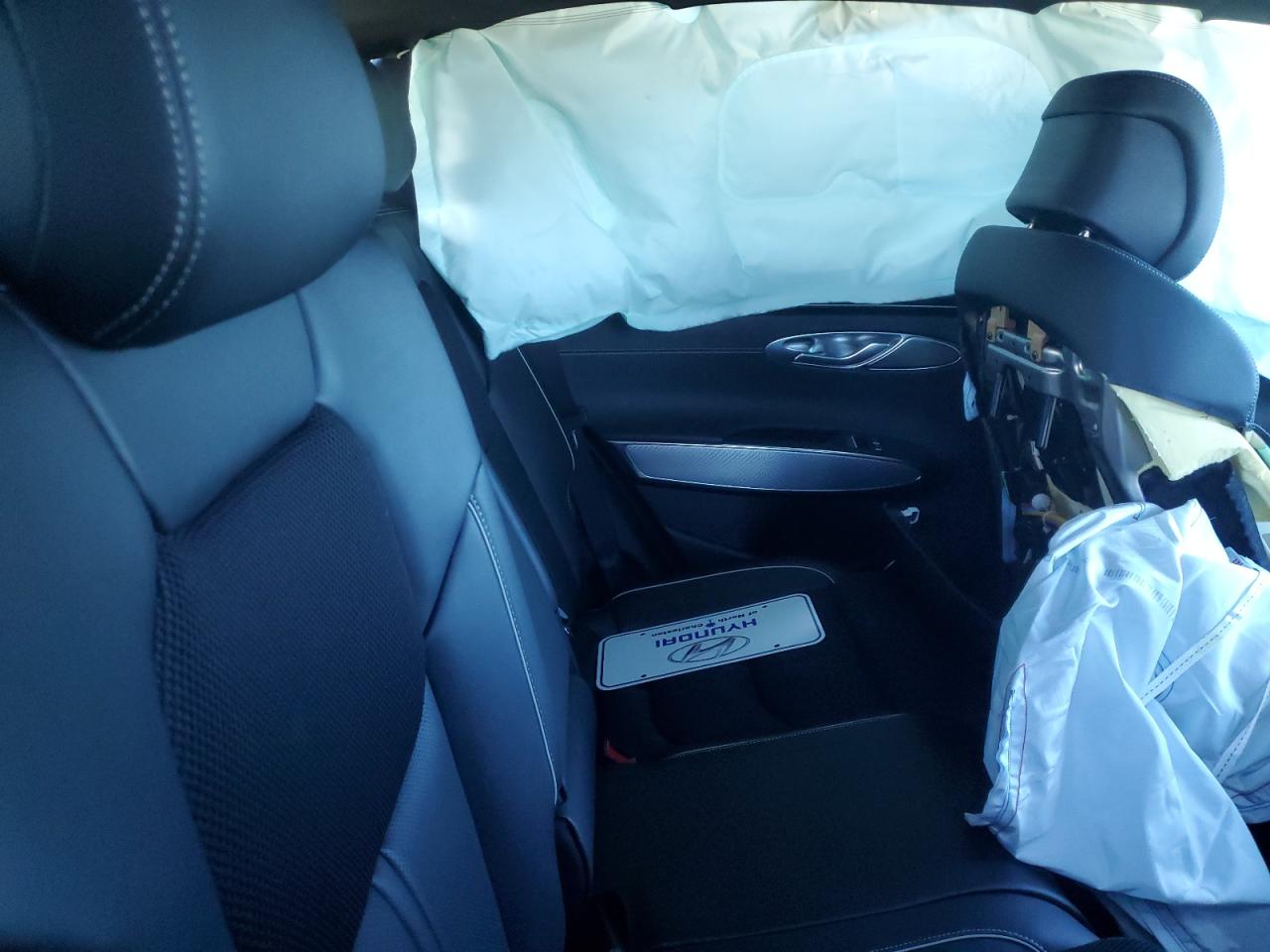 2023 GENESIS GV70 BASE VIN:KMUMADTB3PU130177