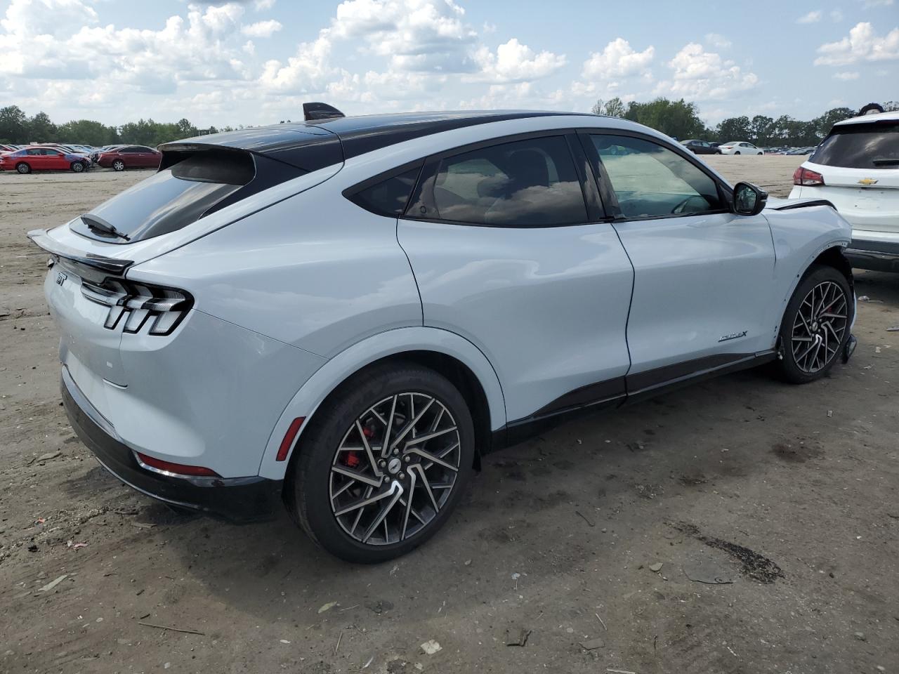 2022 FORD MUSTANG MACH-E GT VIN:3FMTK4SX9NMA30199