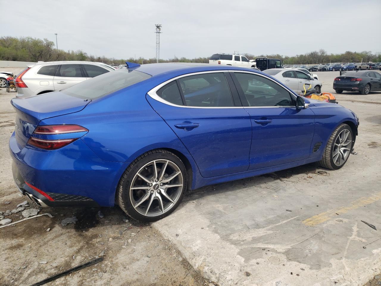 2022 GENESIS G70 BASE VIN:KMTG34TA2NU087158