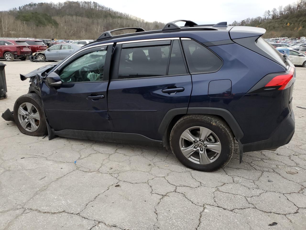 2024 TOYOTA RAV4 XLE VIN:2T3P1RFV4RW418914