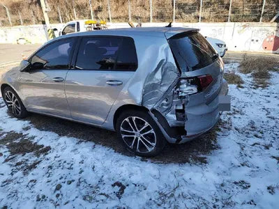 2015 Volkswagen Golf VIN: