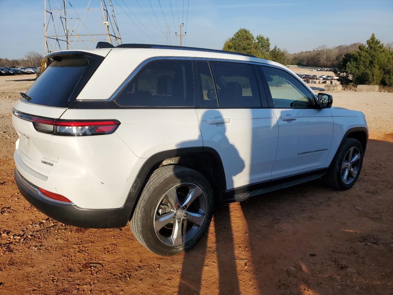 2022 JEEP GRAND CHEROKEE LIMITED VIN:1C4RJGBG5N8599378