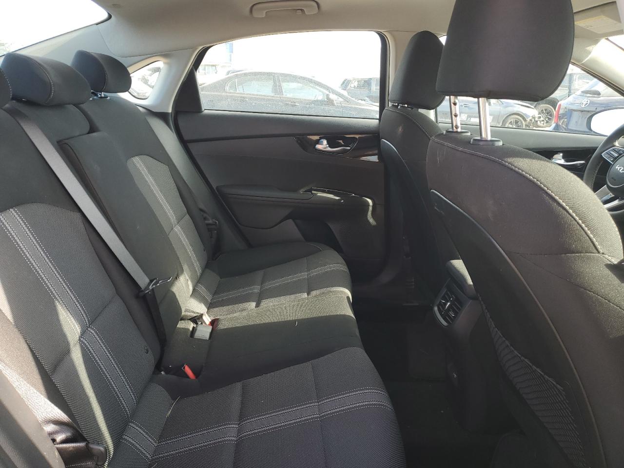 2024 KIA FORTE EX VIN:3KPF34AD6RE794324