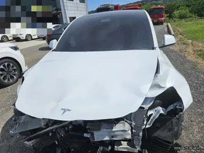 2022 Tesla Model Y VIN: